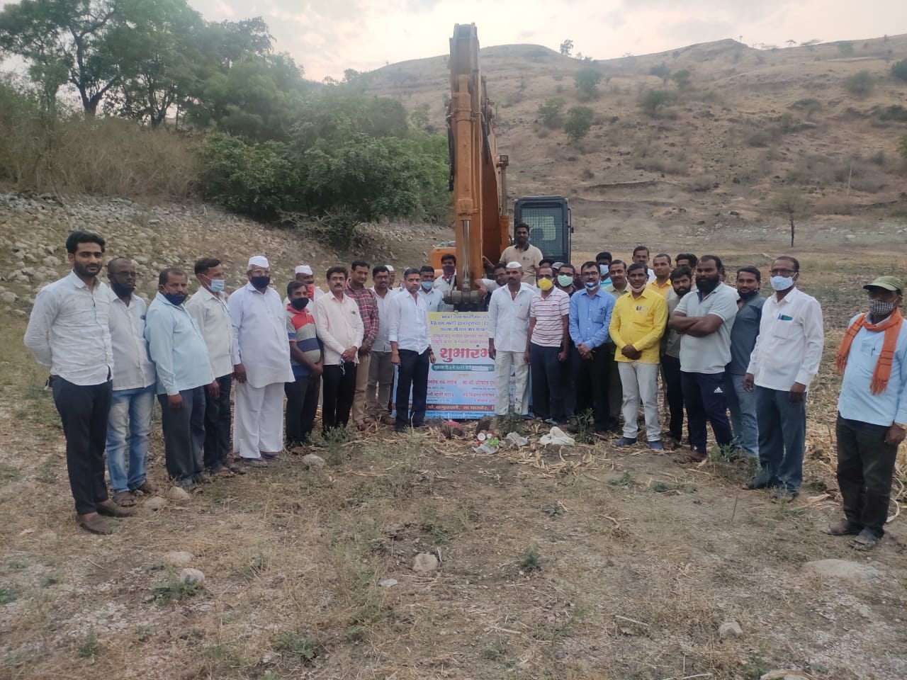 VMMIIPL with the joint helping hand of Aapal Gaav Foundation, Babhulwade, a Registered Public Trust doing Rural Development activities at village Babhulwade, Tal-Parner, Dist-Ahmadnagar